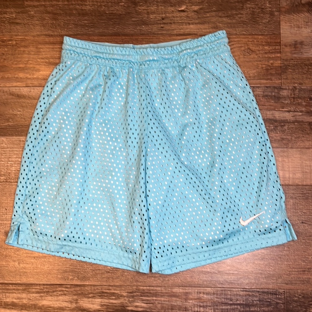 Nike Girls Mesh Dri-Fit Shorts Size Large